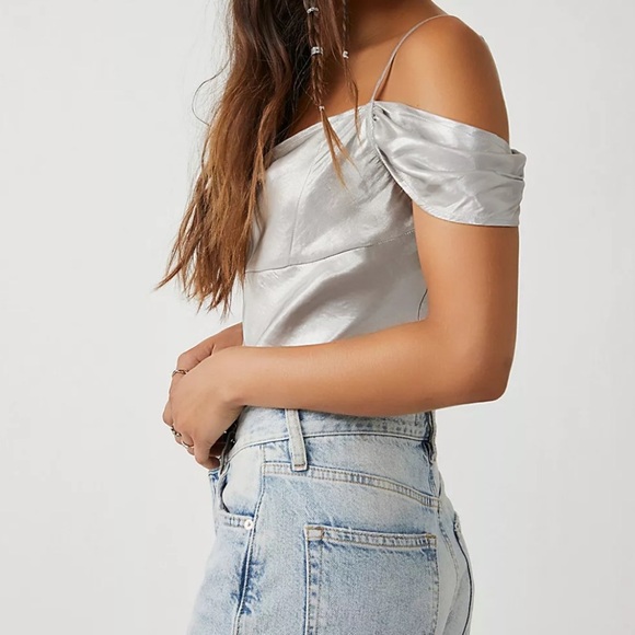 NWT Free People Cassandra Metallic Blouse in Pewter Size Small - Picture 4 of 14